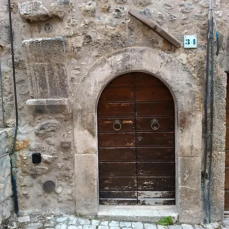 La Casetta Degli Innamorati, Santo Stefano Di Sessanio, Aq 펜션 *